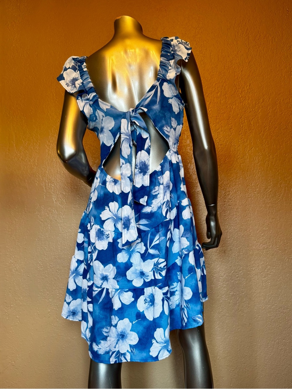 MADDEN NYC Floral Flutter Sleeve Open Back Dress